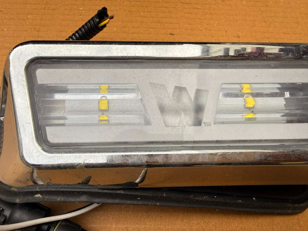 WHELEN PERIMETER LIGHT MDL:PEL2C 12V