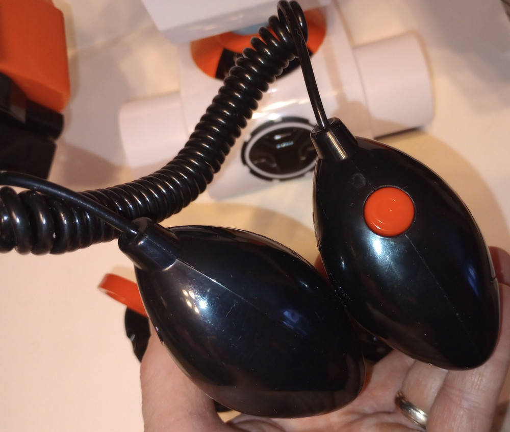 Cepia Big Robots Fighting 2 Robots Data Rate & Tenderizer W/ Controllers Tested