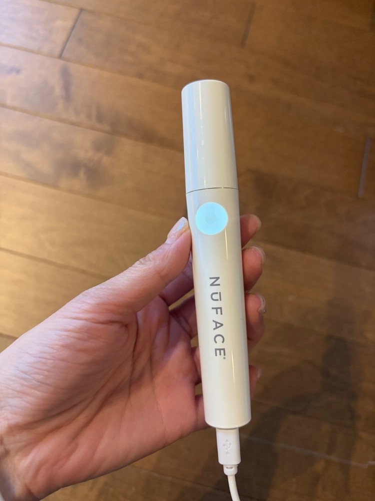 NuFACE FIX Line Smoothing Device