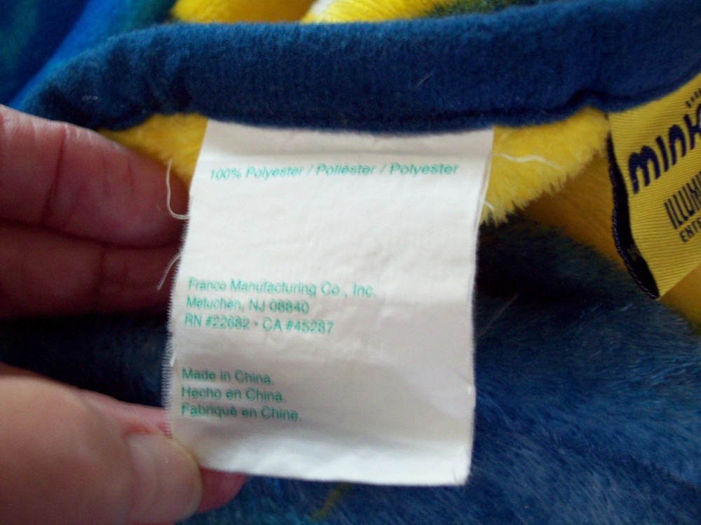 Despicable Me Minions Polar Fleece Throw Blanket
