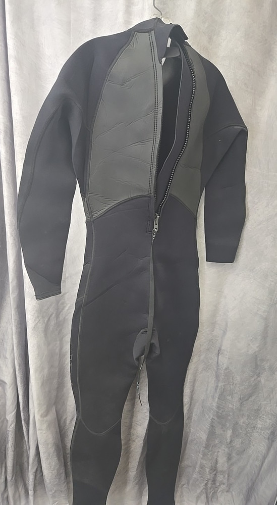 Salty Xcel Thermolite Men's Full Wetsuit Medium
