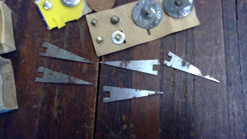 Mendets Graniteware Mending Lot, Original Box