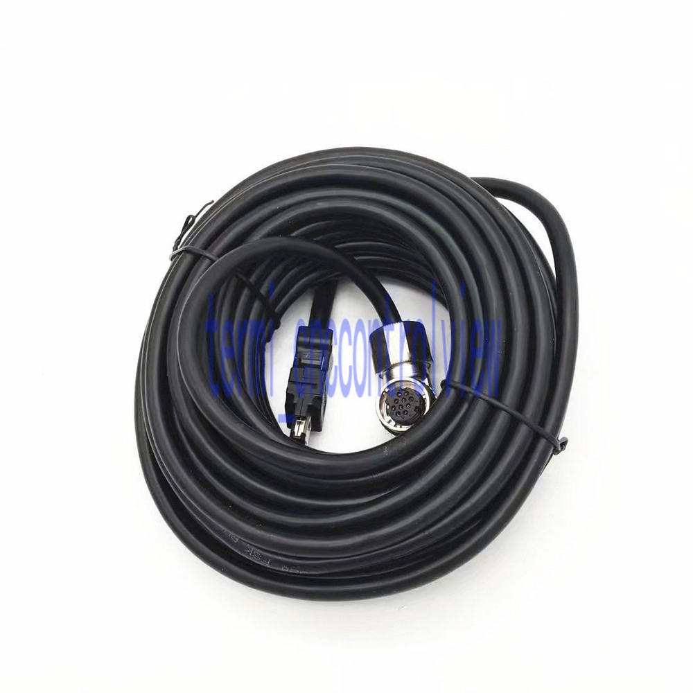1PC Yaskawa Servo cable JZSP-CVP02-10-E NEW