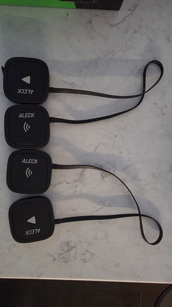 Alec 006 2 Pack, Excellent Condition