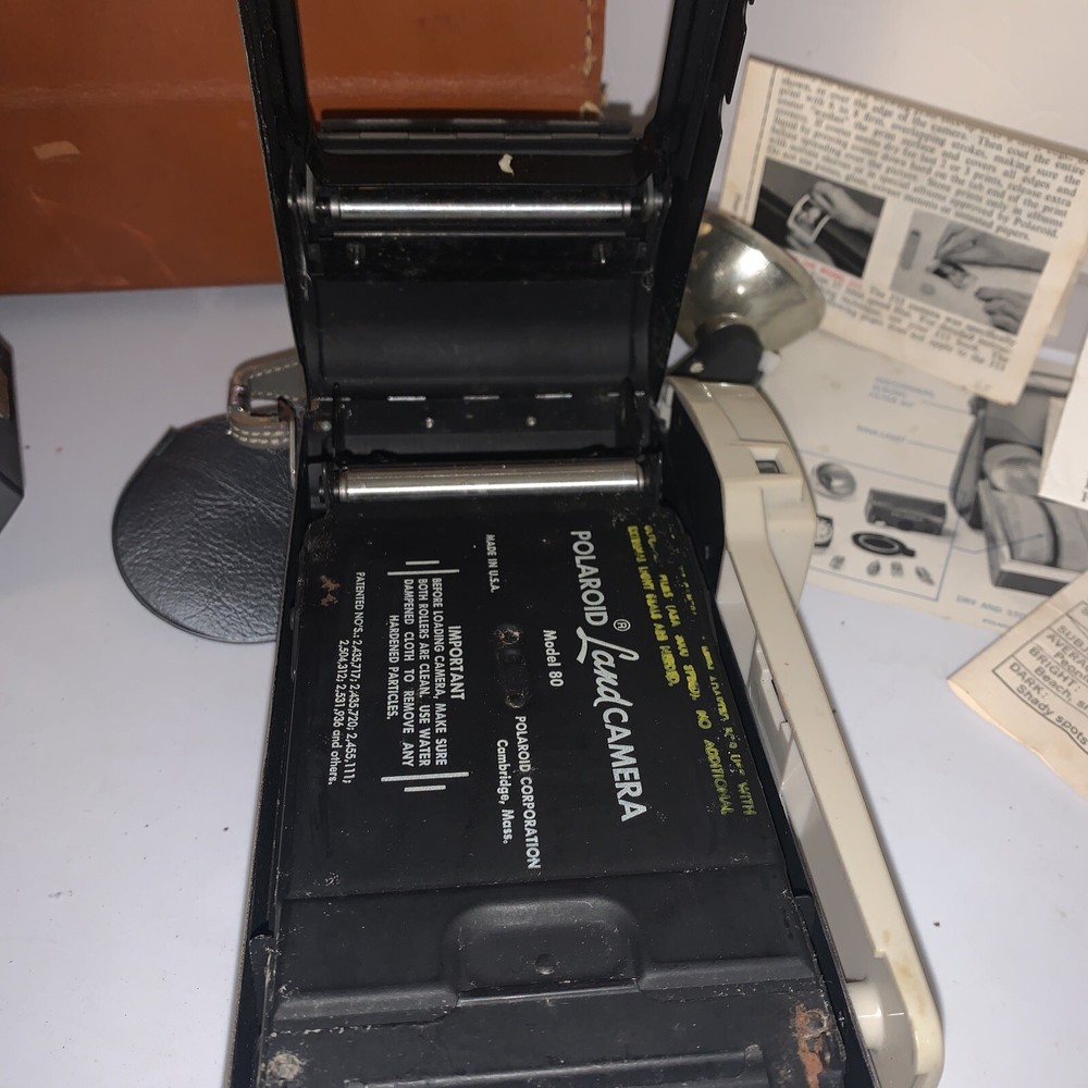 Polaroid Highlander Camera Model 80A Camera w/ Case, ++UNTESTED AS IS For Parts