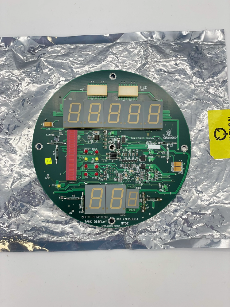 Ian-Conrad Bergan A00055F Multi-Function Tank Display (No Box)