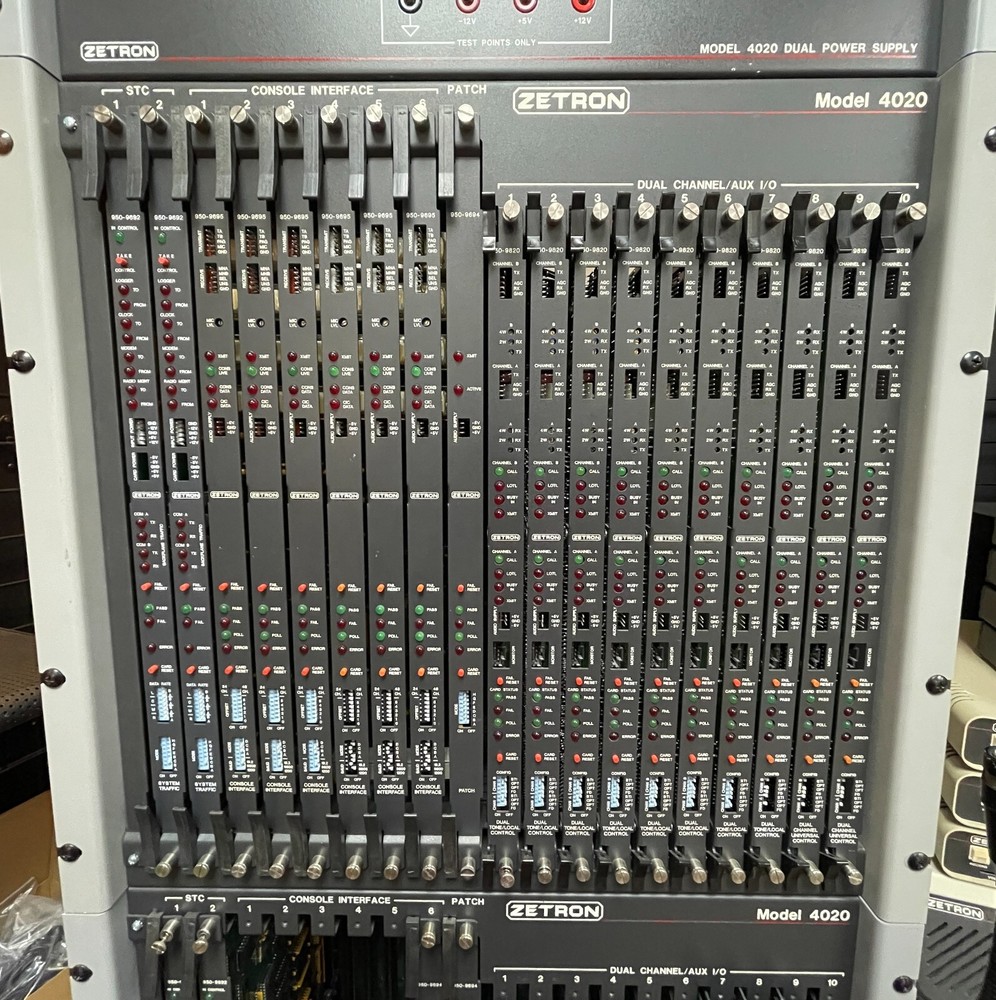 Zetron 4020 Dispatch console