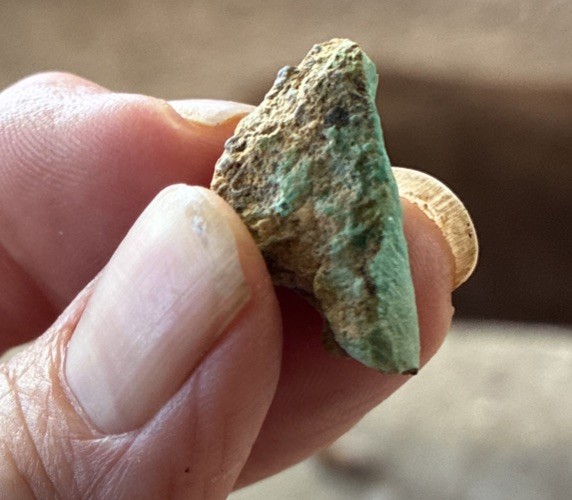 Turquoise Rough 28.5 Grams 12 Pieces