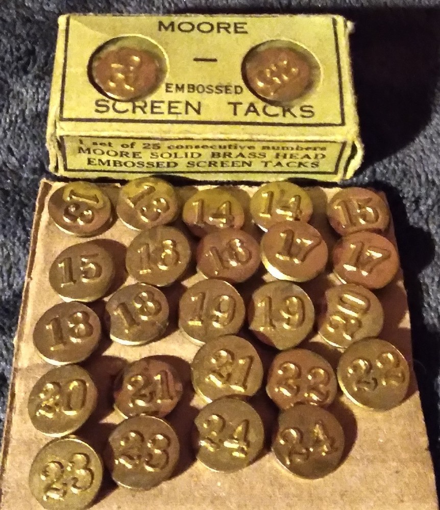 VINTAGE SCREEN TACKS 25 ORIGINAL BOX