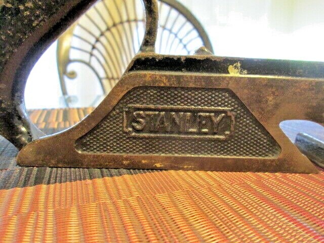 Stanley Rabbet Plane #190, Table only, Needs Blade,lock,screw.
