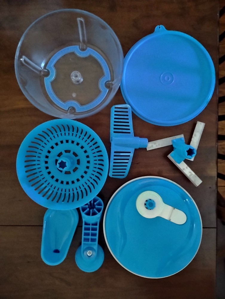 Tupperware Quick Chef Pro System Blue Manual Food Processor Chopper