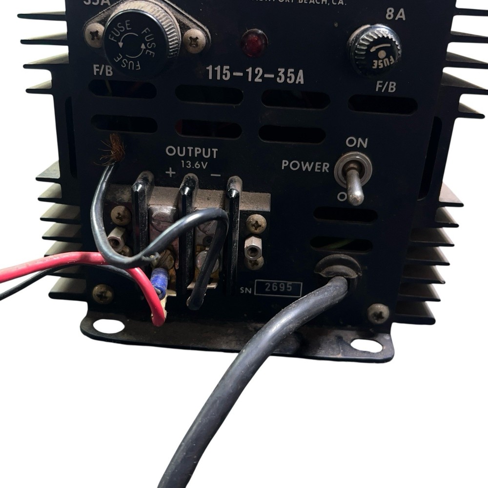 Newmar 115-12-35A Regulated Linear DC Power Supply untested