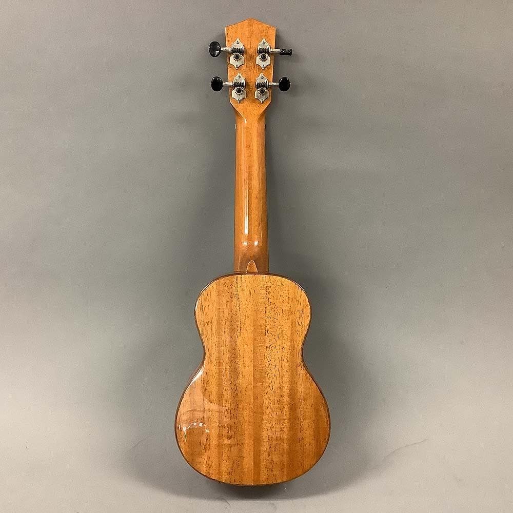 DCT DUS-600M Ukulele