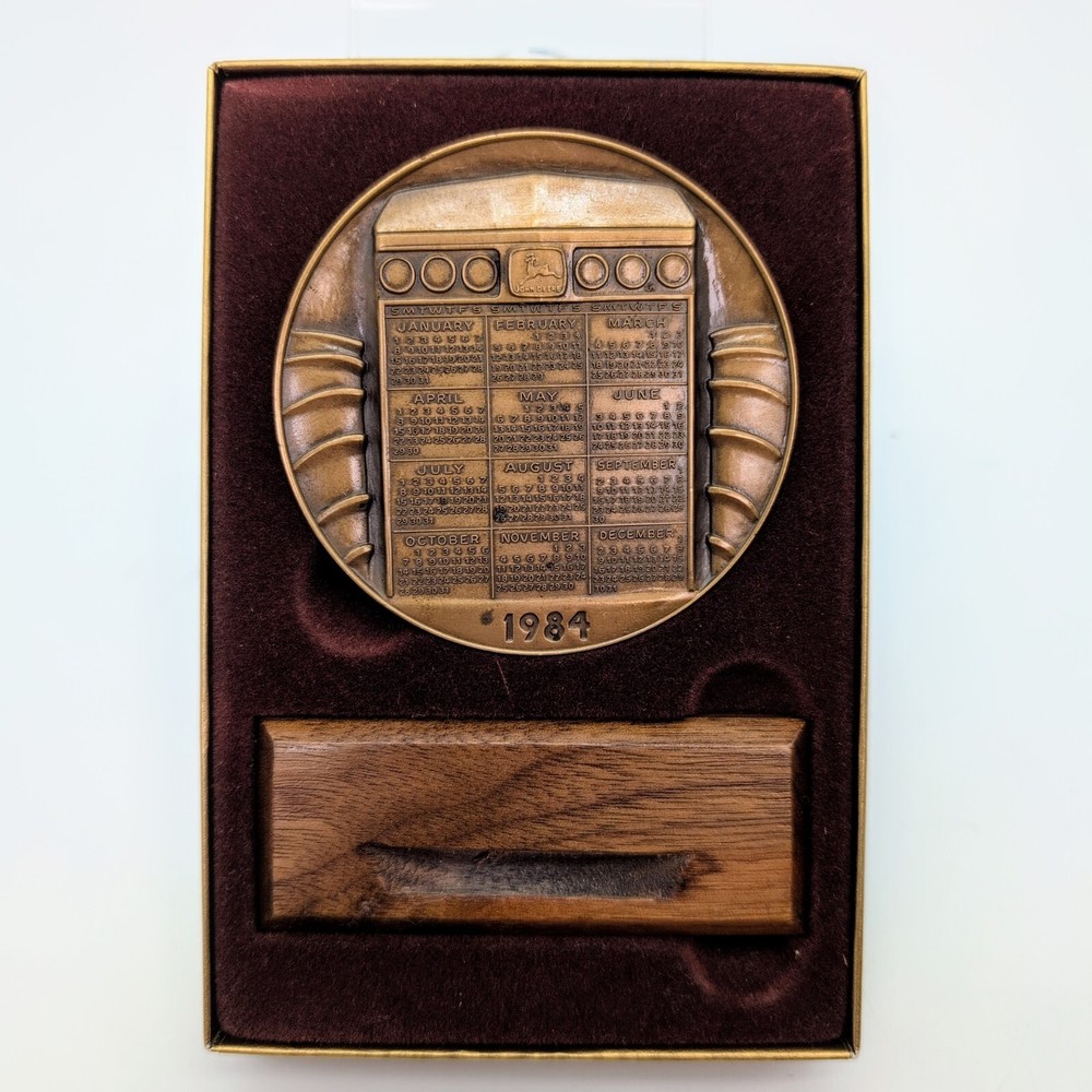 John Deere 1984 Calendar Medallion