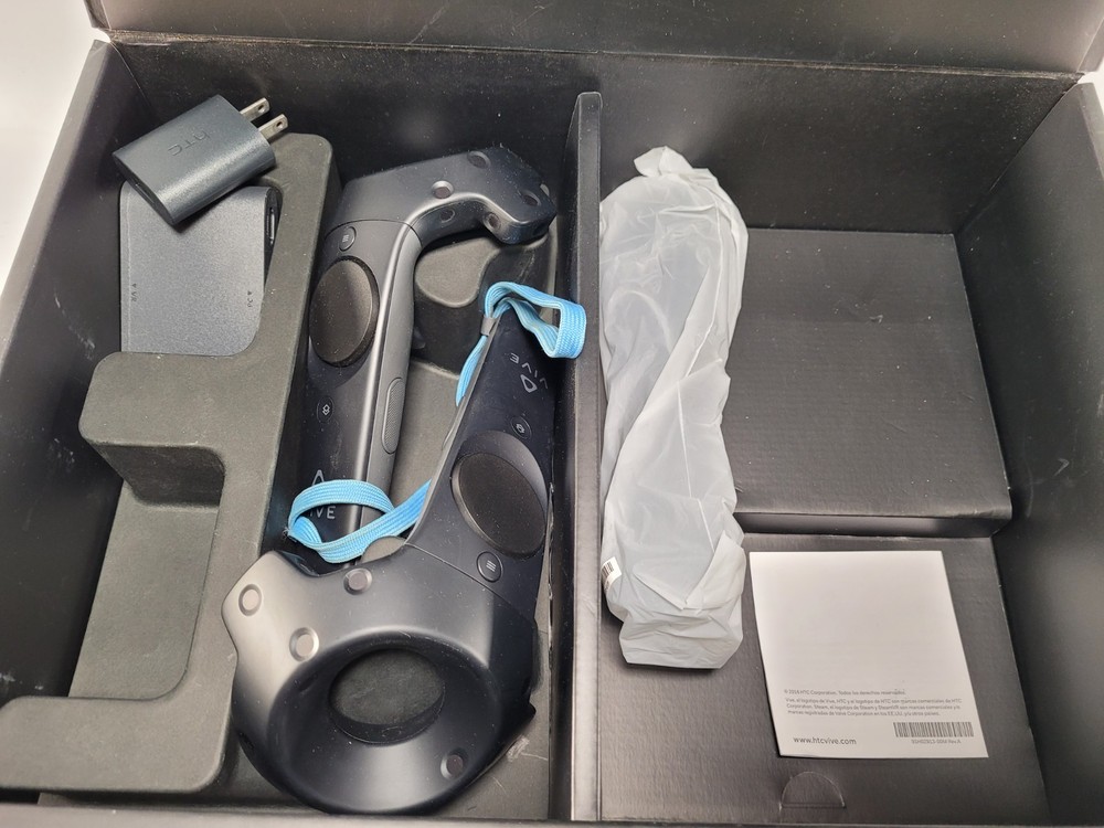 HTC Vive VR Headset Kit System Virtual Reality Complete Set