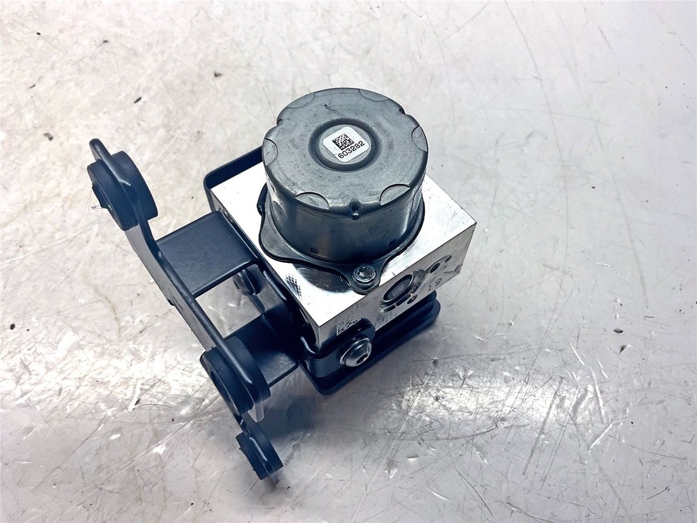 2025 Norton Commando 961 SP ATE ABS Modulator Pump