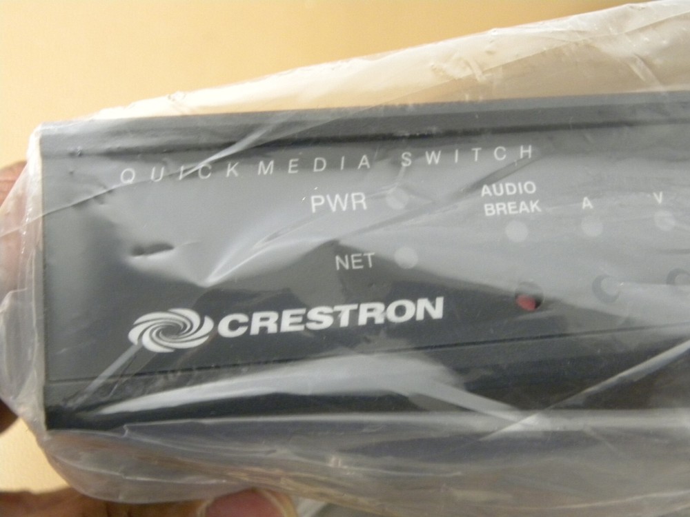 Crestron QM-MD4X2 Quick Media Matrix Switch