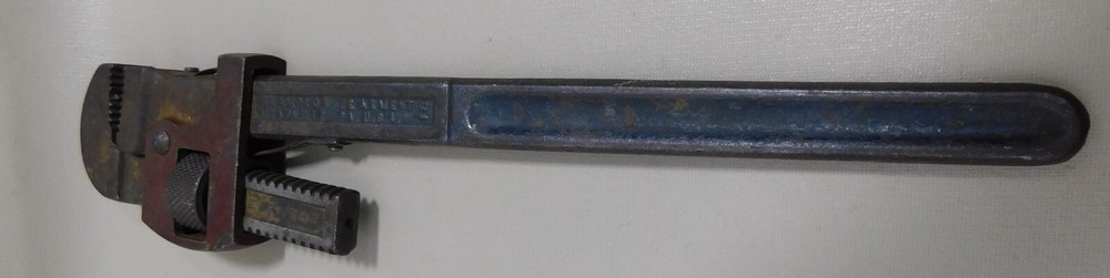 Vintage Champion De Arment 18" Pipe Wrench Tool Good Working Condition