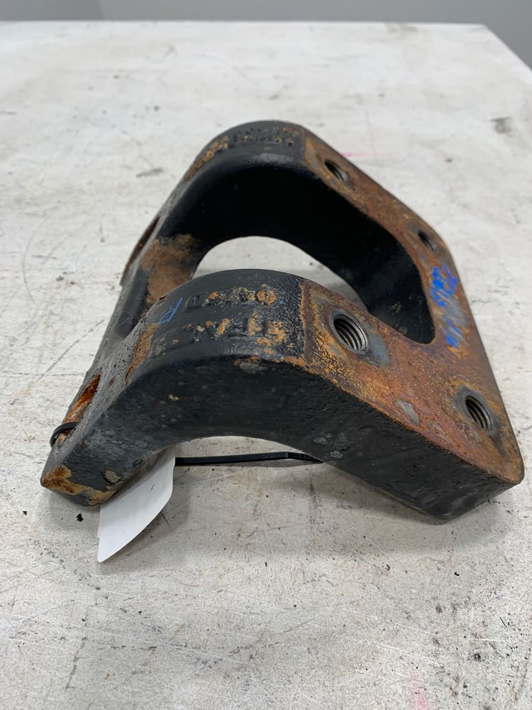 2018 International A26 Engine Mount (548-12248)