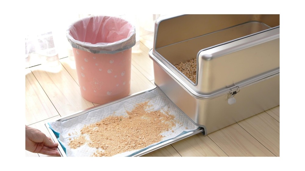 8" Sifting Pull-Out Cat Litter Box with Lid for Pine Pellets