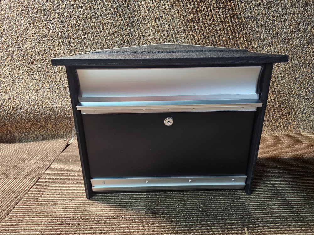 Architectural Mailboxes Wall Mount Mailbox Locking Black Medium-Sized Aluminum