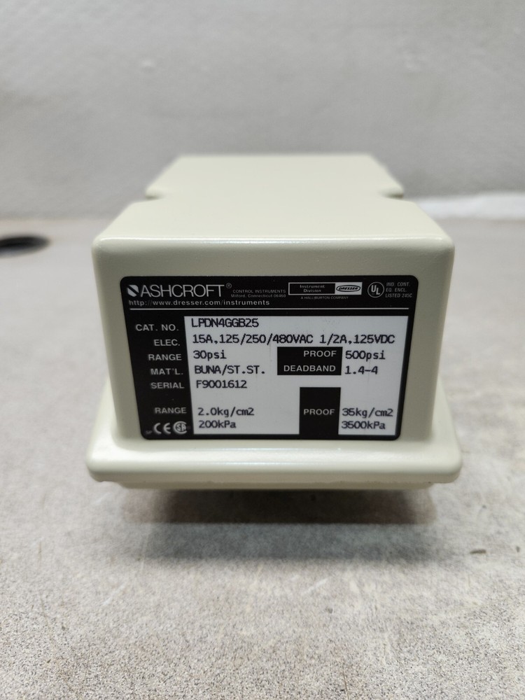 NEW IN BOX ASHCROFT PRESSURE SWITCH LPDN4GGB25