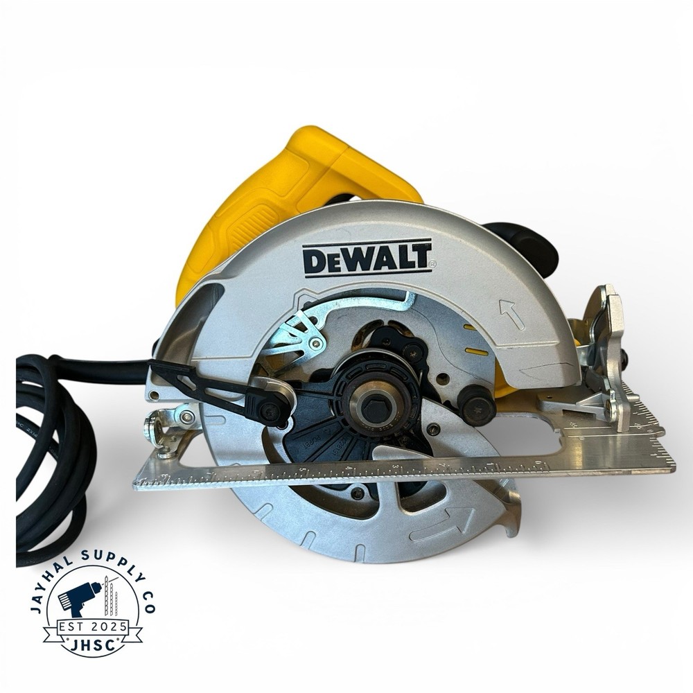 Dewalt DWE575 7-1/2” 15amp Lightweight Circular Saw (Tool Only)