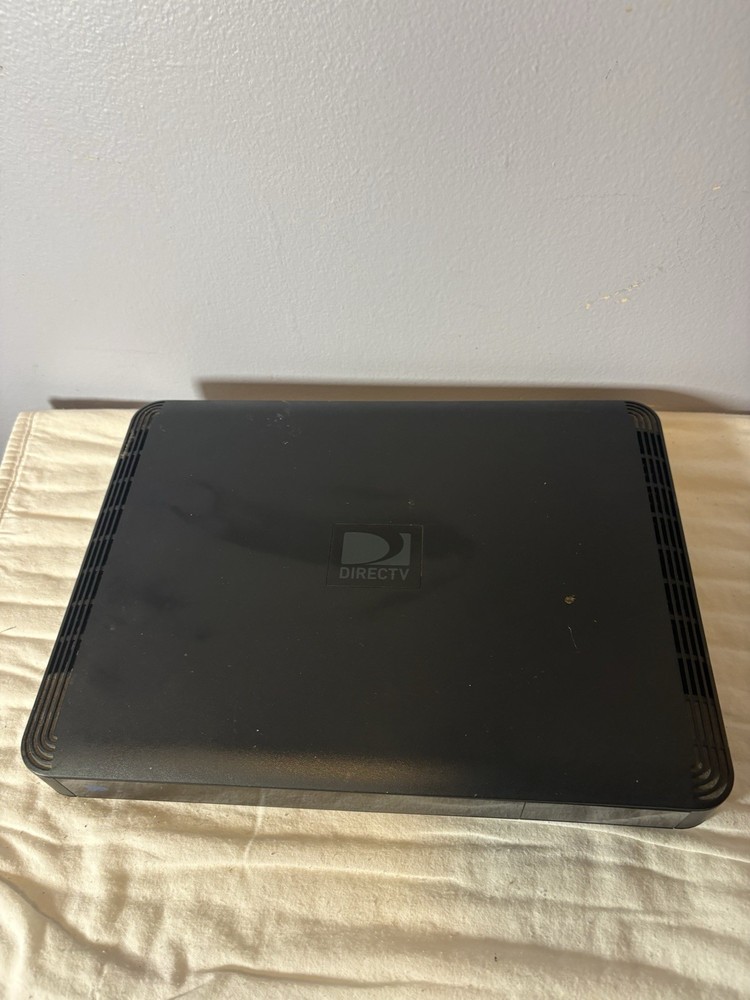 Direct TV Satellite Cable Receiver Bundle HR44-700 Tested