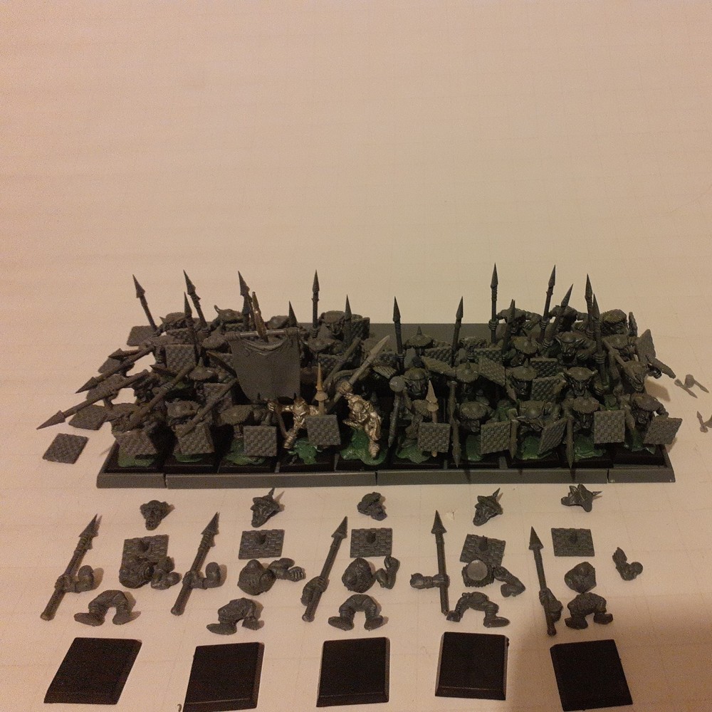 Warhammer Orcs & Goblins 42 Goblin Spearman Horde plastic oop full command