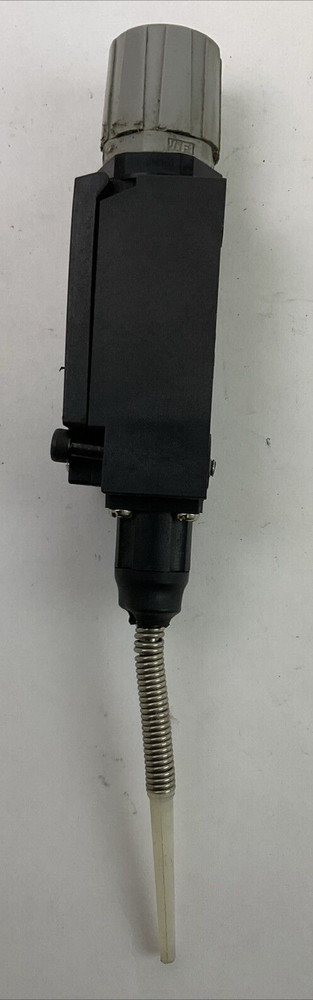 OMRON D4N-3187 LIMIT SWITCH