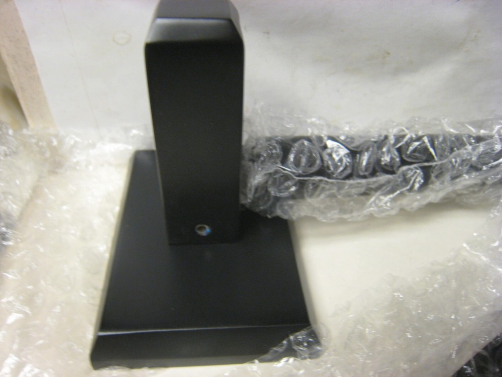 Rusticware (8708BLK) Utica Standard Two Post Tissue Holder BLACK