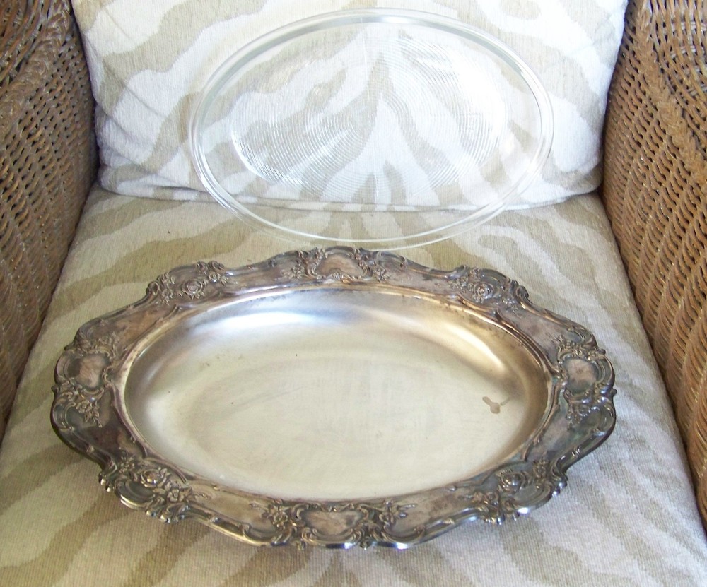 Vtg TOWLE SILVERPLATE OVAL Serving Tray ROSEBUD SCROLLWORK & PYREX Baking Dish