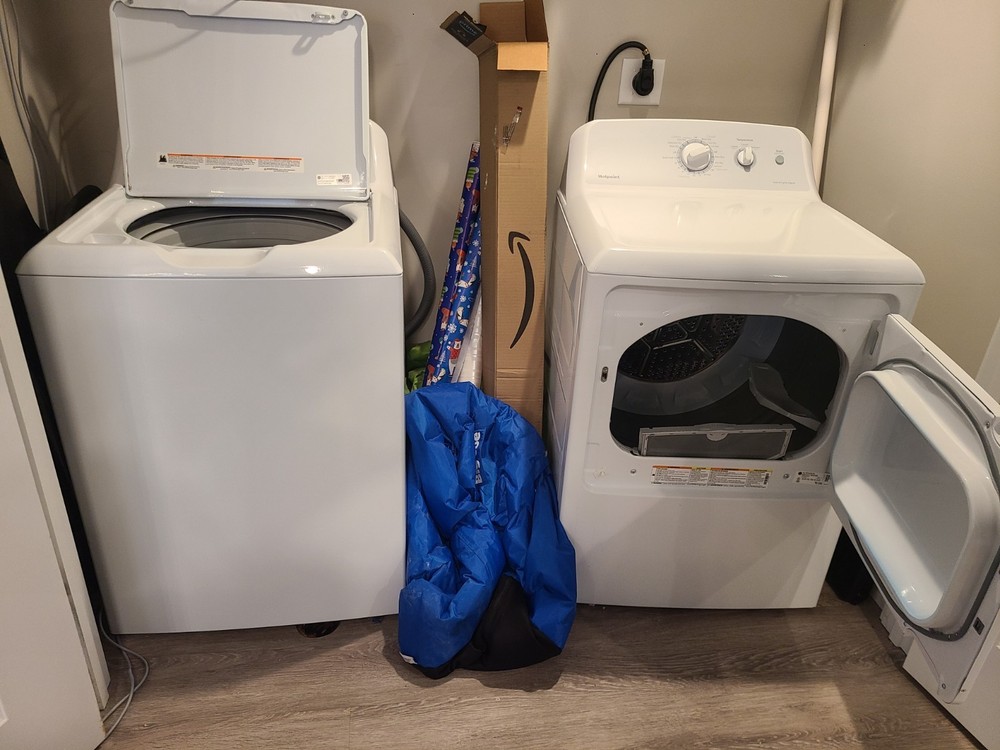 Hot point Washer And Dryer