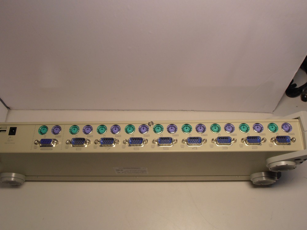 Master View max (CS138A) 8-Ports External KVM Plus switch 