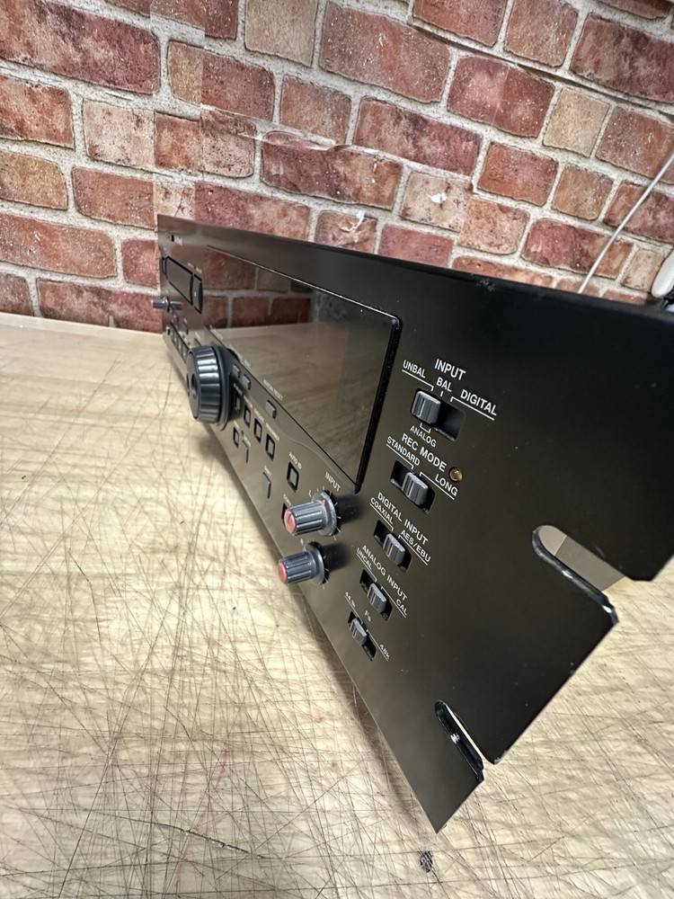 Tascam DA-30 MkII Professional DAT Deck ~ Unit Powers On **UNTESTED**