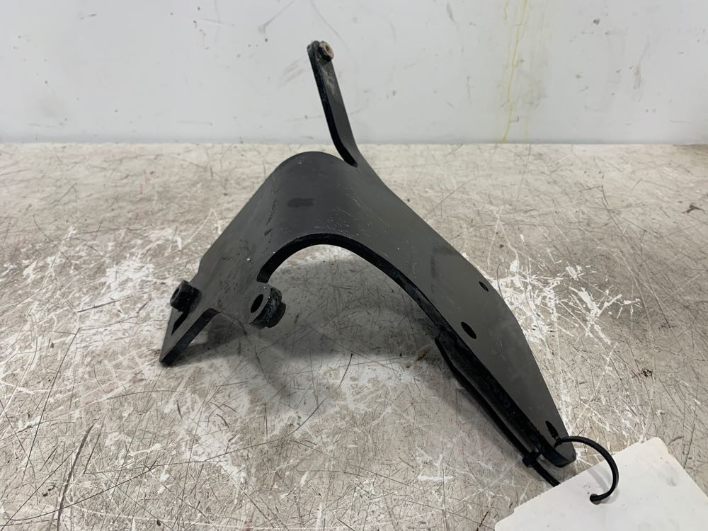 Peterbilt 579 Frame Brackets L116235R (753-10190)