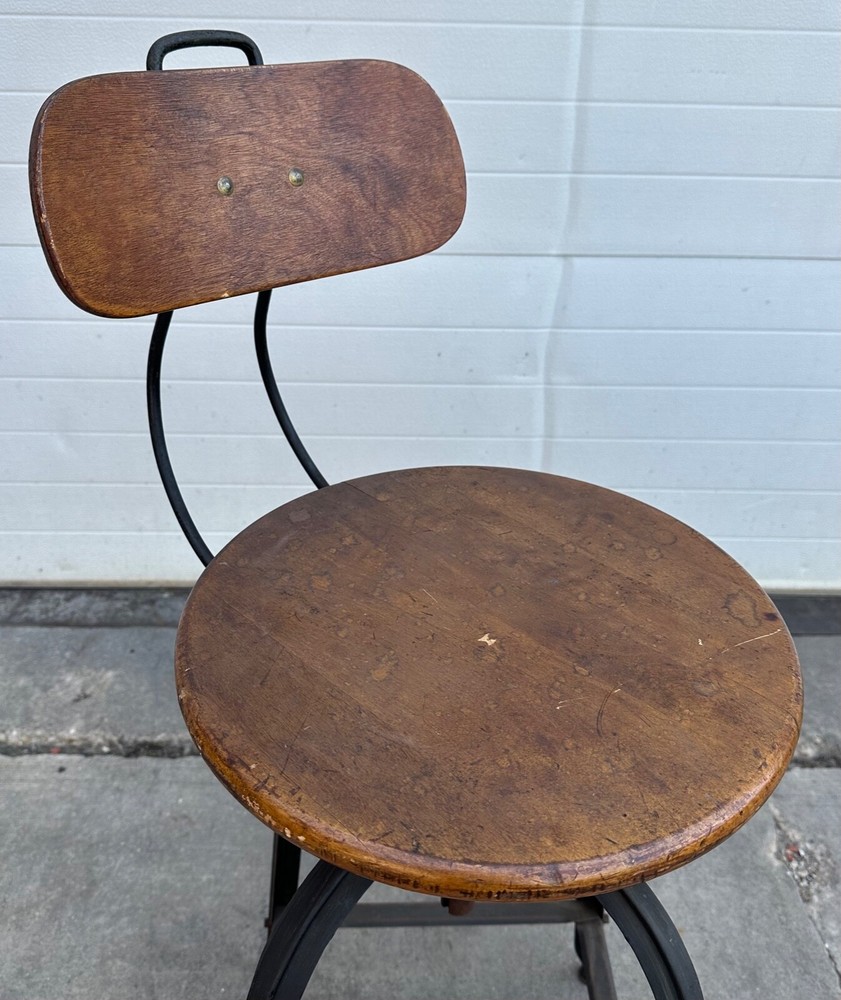 Vintage Industrial Shop Stool / Drafting Stool w/ Backrest (5315)