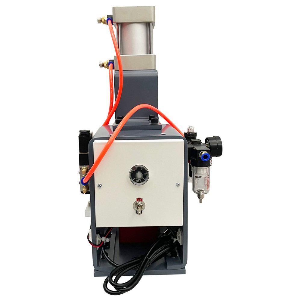 Pneumatic Badge Machine Circular Rectangular Heart-shaped Badge Making machine