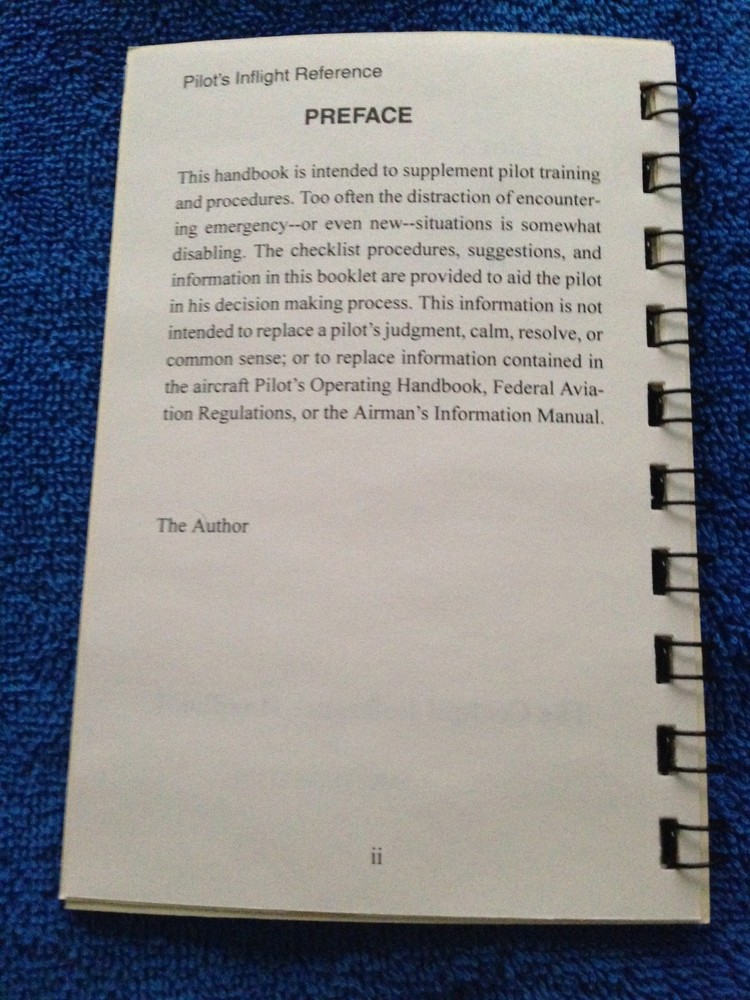 Pilot's In Flight Reference Book GREAT GIFT for a PILOT !
