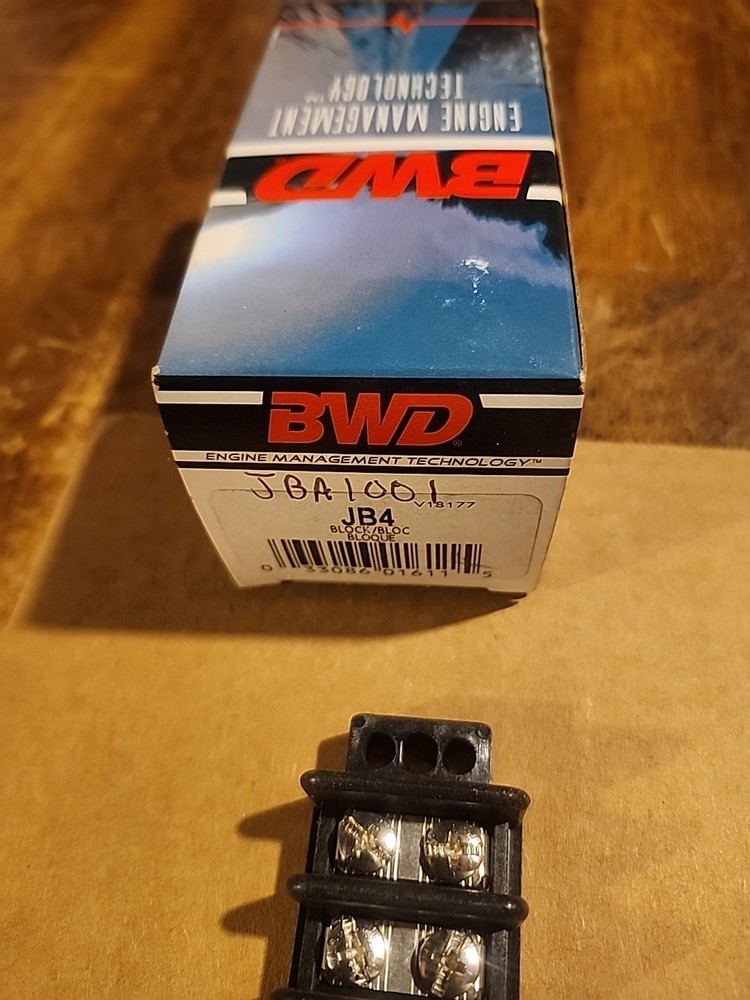 BWD JBA1001 Power Distribution Block