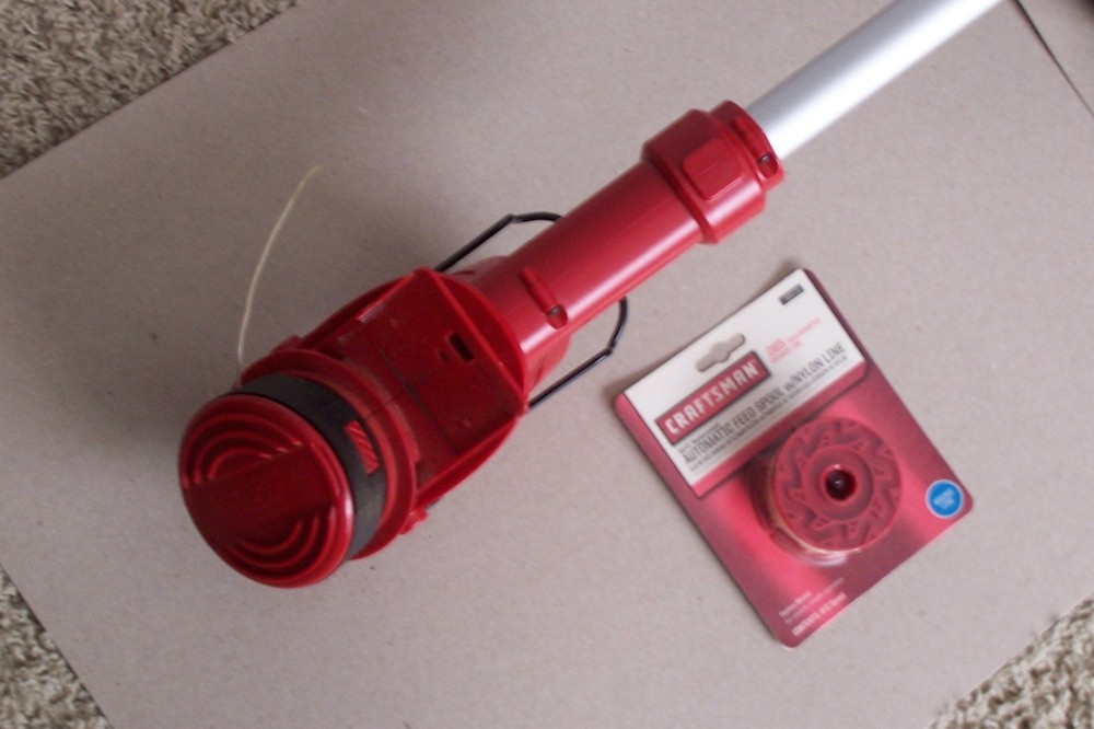 CRAFTSMAN 40v 40 Volt Max Cordless Line String Trimmer Edger w/Replacement Spool
