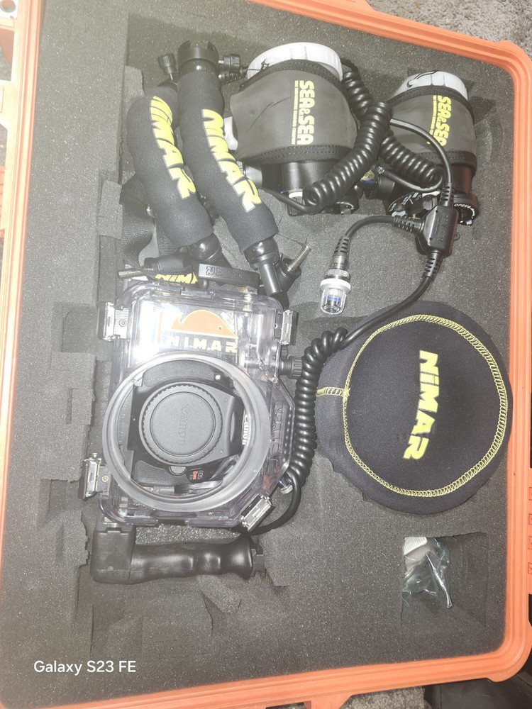 Scuba Camera Gear