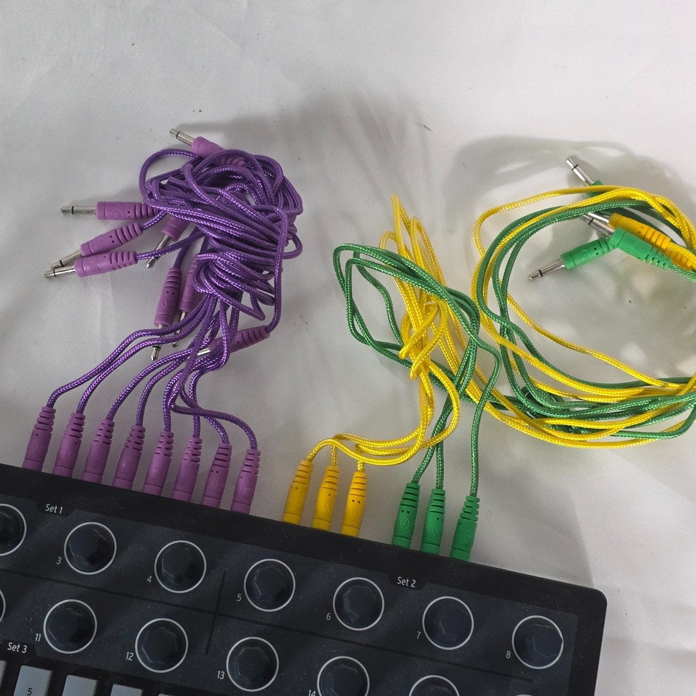 Arturia BeatStep Pro Ultimate Pad Audio Controller & Sequencer MIDI Controller