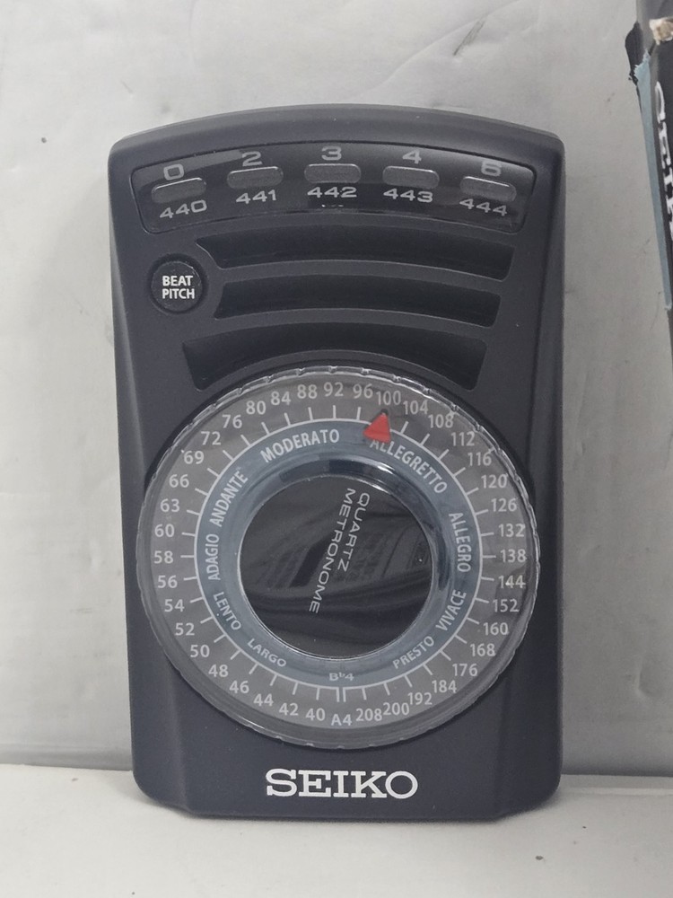 SEIKO Quartz Metronome SQ80 Batteries