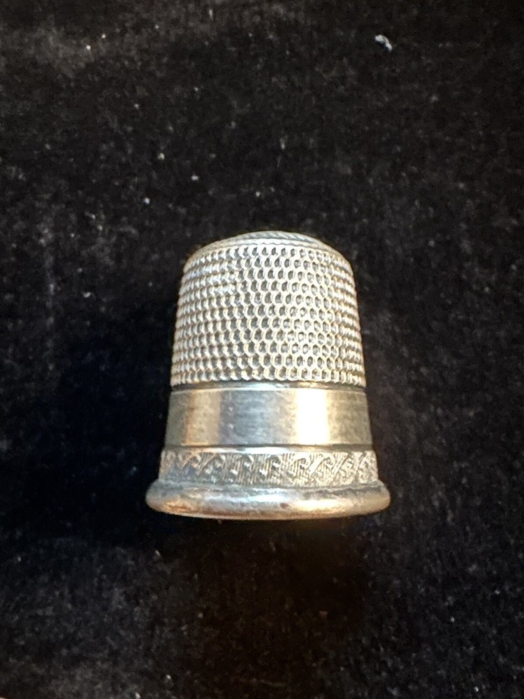 Vintage Sterling Silver Thimble 10