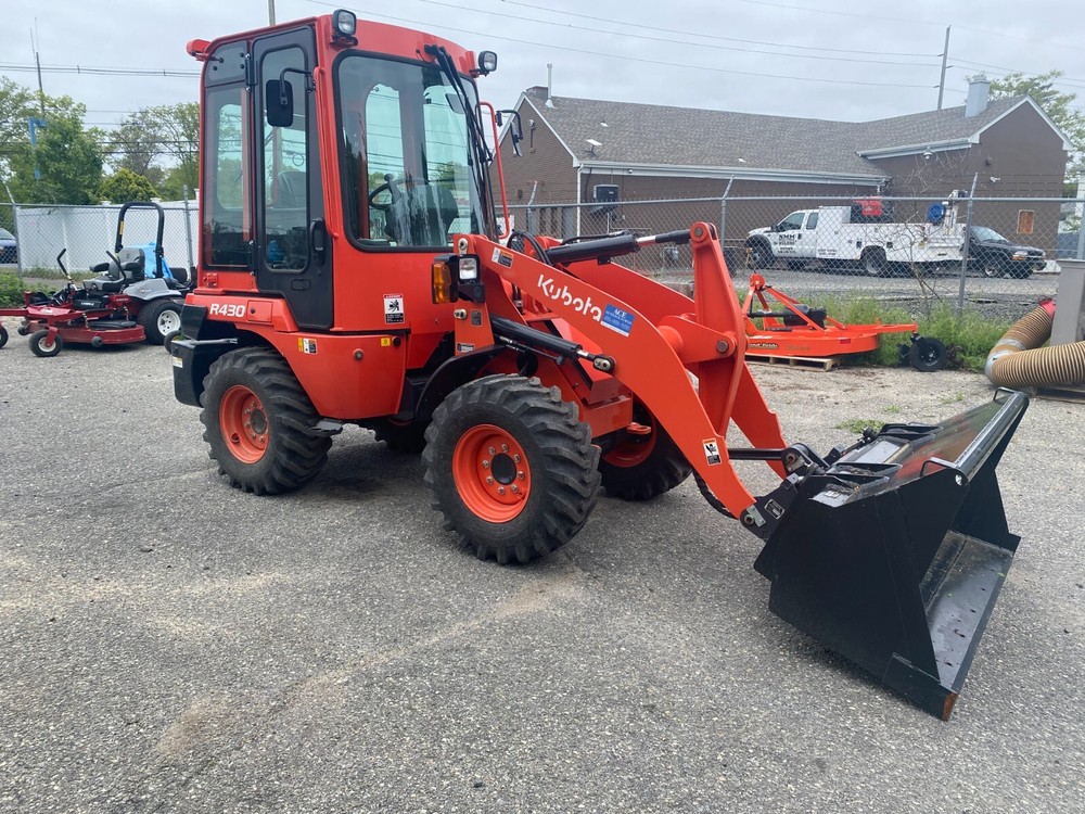 KUBOTA R430 WHEEL LOADER