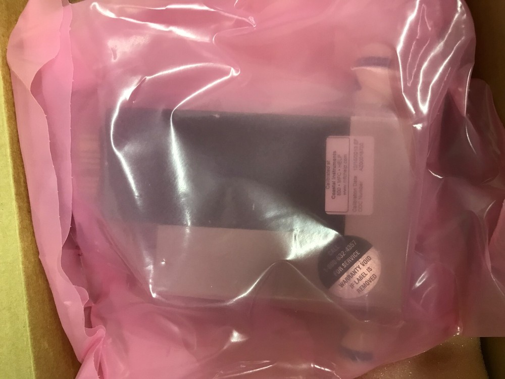 UNIT UFC-1100 Mass Flow Controller 400 sccm NH3 Gas