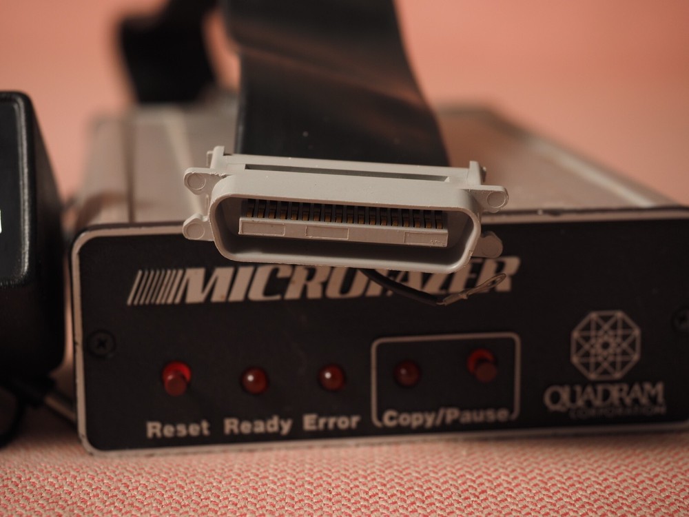 QUADRAM MICROFAZER PARALLEL DATA IN, PARALLEL DATA OUT Lot