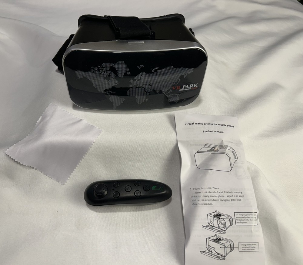 VR PARK Virtual Reality Headset with Remote for iPhone/Samsung/Android **NEW**