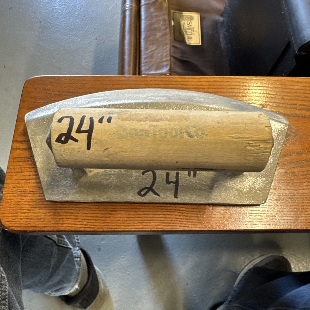 Bontool 24” Radius Trowel. Model # 12 803